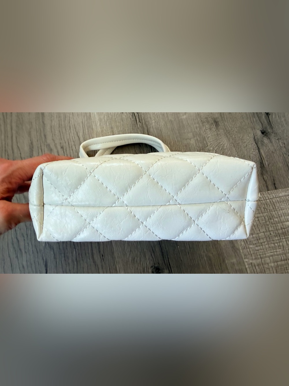 NEW SEALED Source Unknown YSL White PU Leather Niki Medium Tufo Classic Handbag - Picture 11 of 15